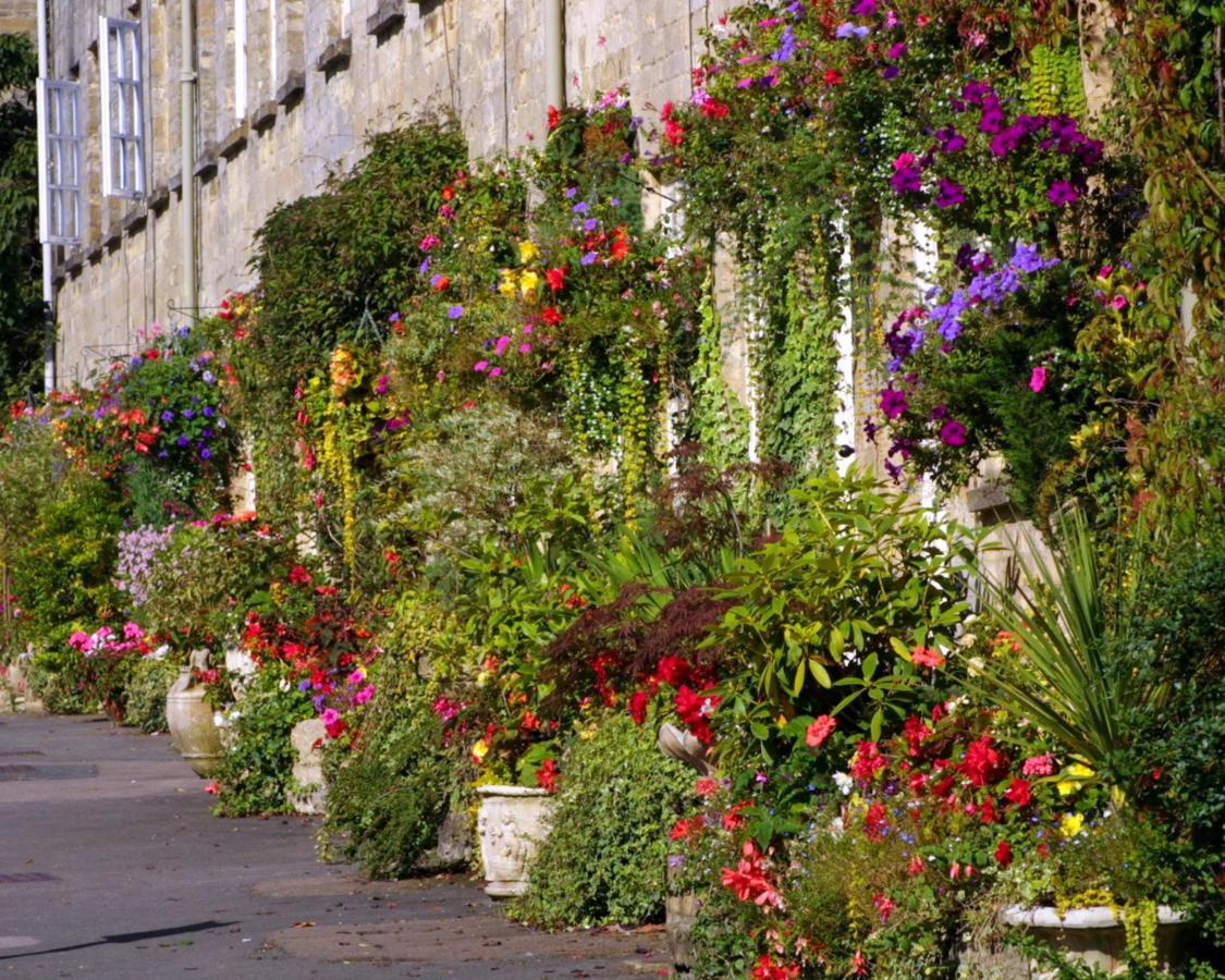Glevum Lodge - 2 Bedroom Town Centre Apartment Cirencester Exterior foto